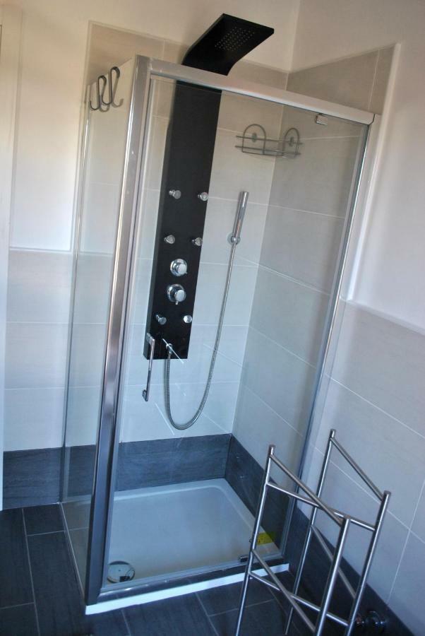 Agli Ospedali Hotel Padova Luaran gambar